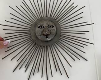 Bustamante look alike!