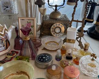 Super fun fancy table full of fun!