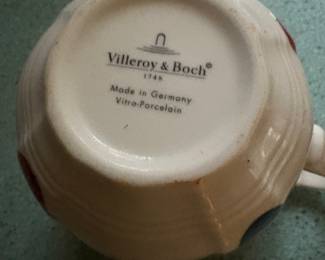 Villeroy & Boch Dinnerware Set