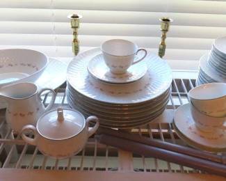 Noritake Japan 6352 "Cheri" China set
