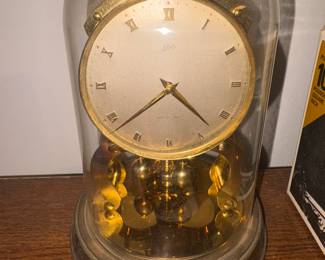 Vintage table clock