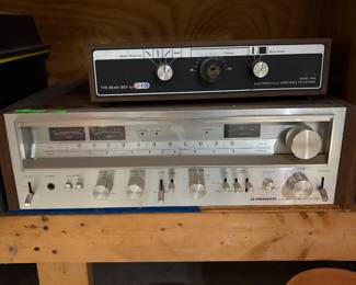 Vintage Pioneer Radio