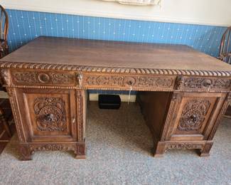 Wood carved Black Forest style knee-hole Desk with 3 skeleton keys