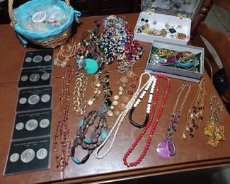 Ladies Jewelry