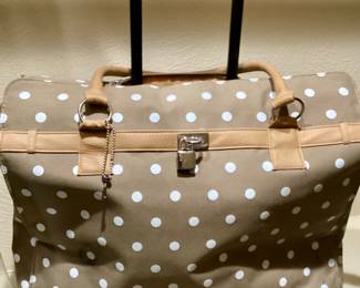 Overnight rolling bag like new