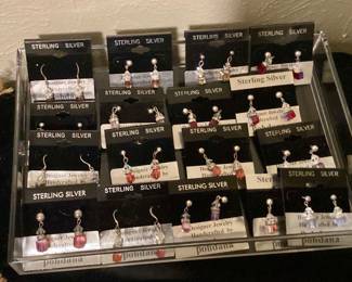 Variety of Color Earring 