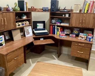 Large corner desk