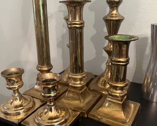 Also have brass pot, frames, and a collection of decorative items.