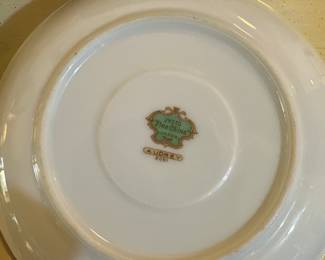 Jyoto Fine china set