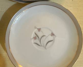 Fine china set