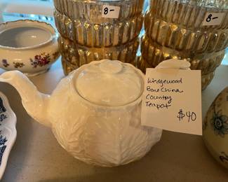 #131	Wedgewood Bone China Country Teapot	 $40.00