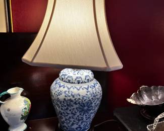 #13	blue ginger jar lamp with wood base 27"tall	 $150.00