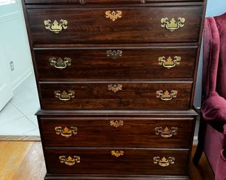 #105	Pennsylvania House Chest of 6 Drawers - 36x18x52 (small scuff marks)	 $275.00