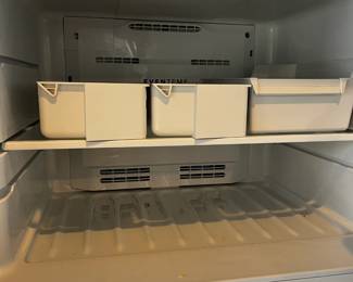 #66	Frigidaire Refrigerator - 21cu Clean (no ice maker)	 $125.00