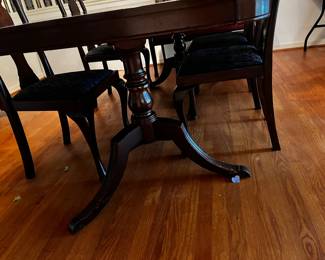 #1	double pedestal with 3 leaves and 6 chairs 61 to 97 x 40x20	 $225.00