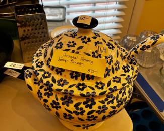 #164	Portugal Pottery Soup tureen	 $50.00