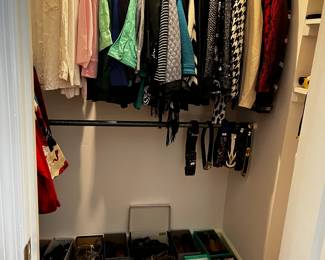 size 10 shoes, size large women clothes