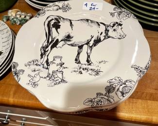 #158	Andrea Set of 4 Dinner Cow Plates - 12" Round Plates	 $24.00