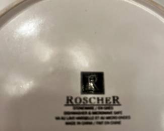 #157	Roscher 8 pc Set - 4 dinner and 4 salad plates	 $25.00
