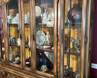 Gorgeous vintage French Provincial dining suite featuring a burl-veneer sunburst oval table, 6 cane-back upholstered chairs, ornate carved china cabinet, and matching buffet. Excellent condition with beautiful patina. Timeless style and sturdy construction — perfect for formal dining or decorative statement rooms. Must see in person.                                                                                      Table + chairs: $1,350
Hutch: $475
Buffet: $375
Entire set:  $2,150
First Day Offer Full Set $1800