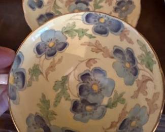 Tuscan Fine English Bone China Cup & Saucer (1930s–1950s) (Photo 1 of 2)
Vintage Tuscan bone china tea cup and saucer with all-over blue floral pattern on a soft yellow ground. Gold-trimmed rim and handle. Made in England and marked on the underside. Lovely cabinet display cup with classic English cottage charm.
Very good vintage condition.
Price: $16–$20 or BO