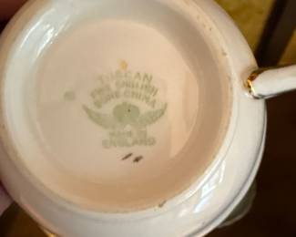 Tuscan Fine English Bone China Cup & Saucer (1930s–1950s) (Photo 2 of 2)
Vintage Tuscan bone china tea cup and saucer with all-over blue floral pattern on a soft yellow ground. Gold-trimmed rim and handle. Made in England and marked on the underside. Lovely cabinet display cup with classic English cottage charm.
Very good vintage condition.
Price: $16–$20 or BO