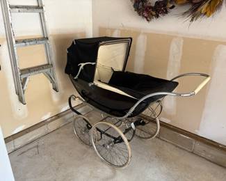 Vintage Coach-Built Baby Pram / Carriage – Mid-Century Chrome & Black – Photo Prop                                                                                                                                              Price: Best Offer