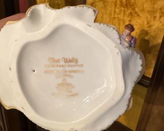 Lenox porcelain figurines from the Lenox Collections line. All from Japan. Picture 3 of 3. The underside photo confirms:
Fine Porcelain Sculpture – Designed and Imported Exclusively by Lenox Collections from Japan
The styles pictured include:
	•	First Waltz                                                                                              •	       Dance / court ladies
	•	Mother & child
	•	Victorian mother & daughter
	•	Parasol ladies
All in excellent condition.
Price: $120 or BO (all six pieces)