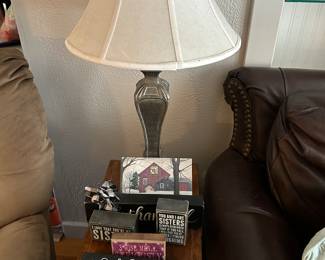 Nice little plaques idea to stand alone or in tiered trays.