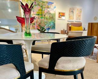 Knoll Saarinen Dining Table 47" , Arteriors Home Swanson Dining Chairs, Rare Seguso Art Glass