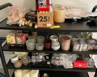 candles, shelves