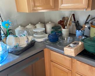 kitchenware, bowls
