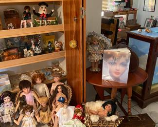 dolls, collectibles