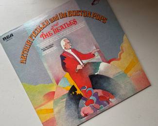 Arthur Fiedler And The Boston Pops* – Play The Beatles / LSC-3117