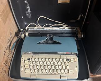 Smith Corona Electra 120 Electric Typewriter