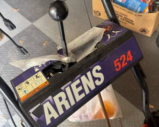 Ariens 524 Snowblower