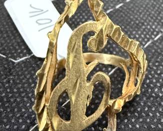 10K Gold Pendant