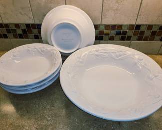Italian China Pasta Service for William Sonoma