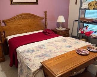 Queen Size Bedroom Set