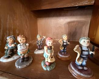 Collection of Hummels