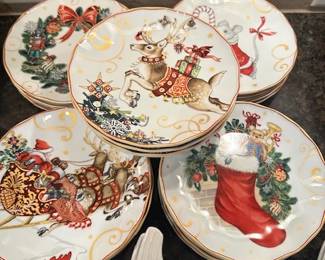 Williams Sonoma Christmas salad plates