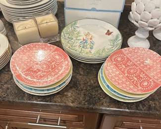 Cute Pottery Barn easter egg plates