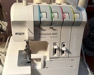 Pfaff Hobbylock 4842 serger sewing machine