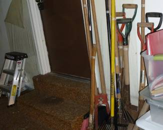 garden tools