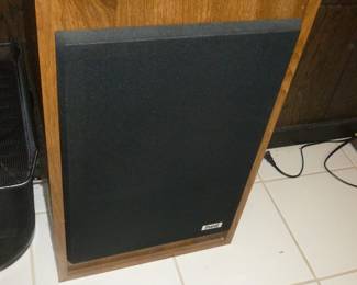 speaker