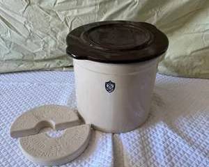 Vintage Ohio Stoneware 2-Gallon Ceramic Crock with Lid and Stone Weights