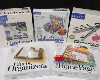 SZ131C1 LOT CLARIS SOFTWARE