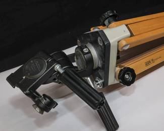 SZ153B2 ZONE IV Wood Tri Pod