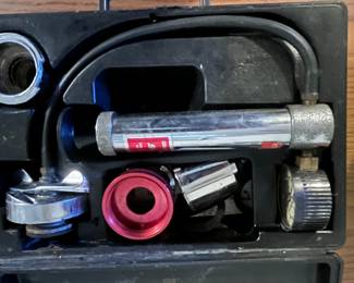 Snap-On Cooling system pressure kit