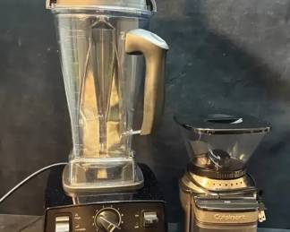 Vitamix Blender And Cuisinart Coffee Grinder